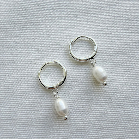 Pearl  Hoops