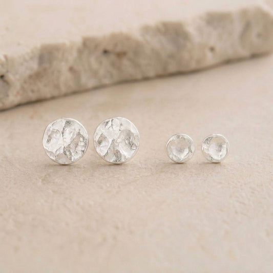 Hammered sterling silver disc stud earrings | 4mm or 6mm