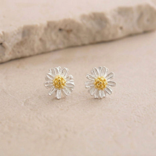 Daisy stud earrings — sterling silver with gold plated centre, 8mm